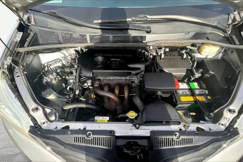 2012 Toyota Sienna LE 8-Passenger