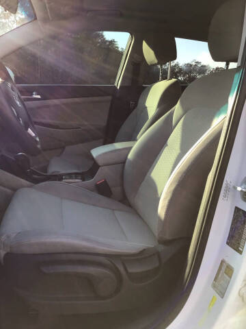 2020 Hyundai Tucson SE