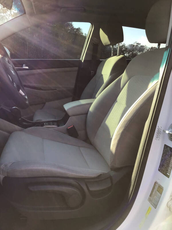 2020 Hyundai Tucson SE