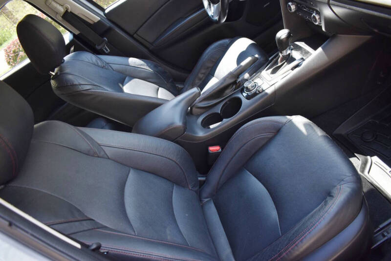 2014 Mazda MAZDA3 s Grand Touring