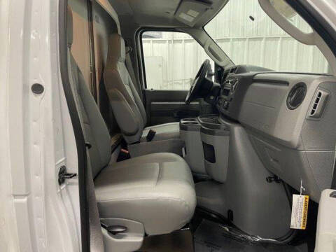 2025 Ford E-Series