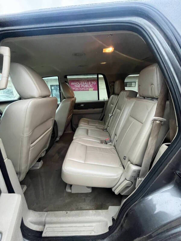 2011 Ford Expedition XLT