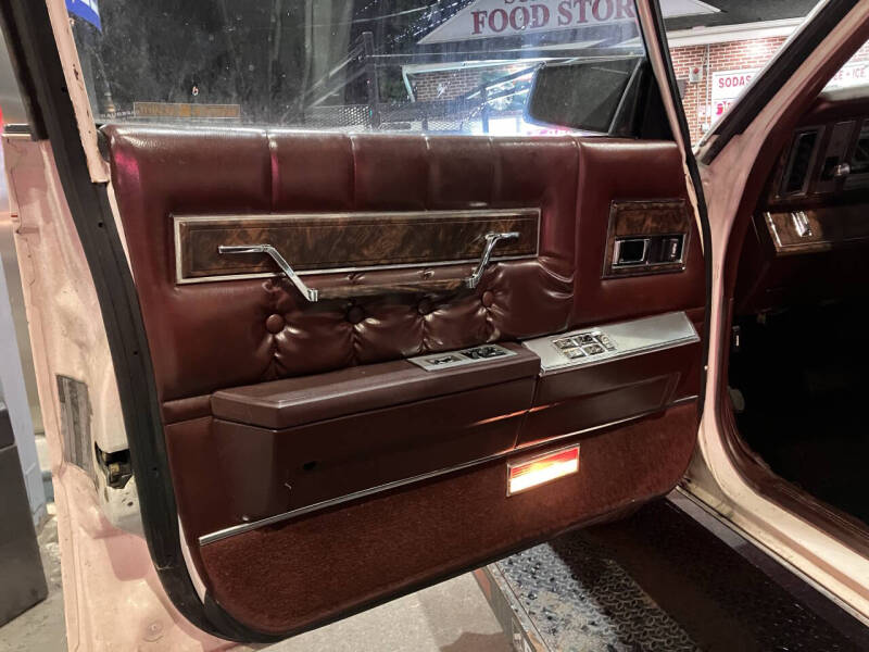 1987 Chrysler New Yorker