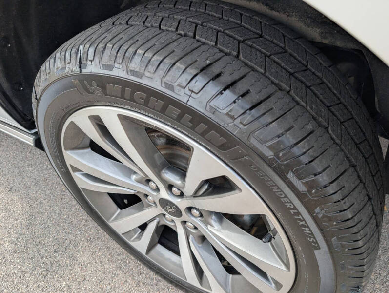 2020 Ford Expedition Platinum