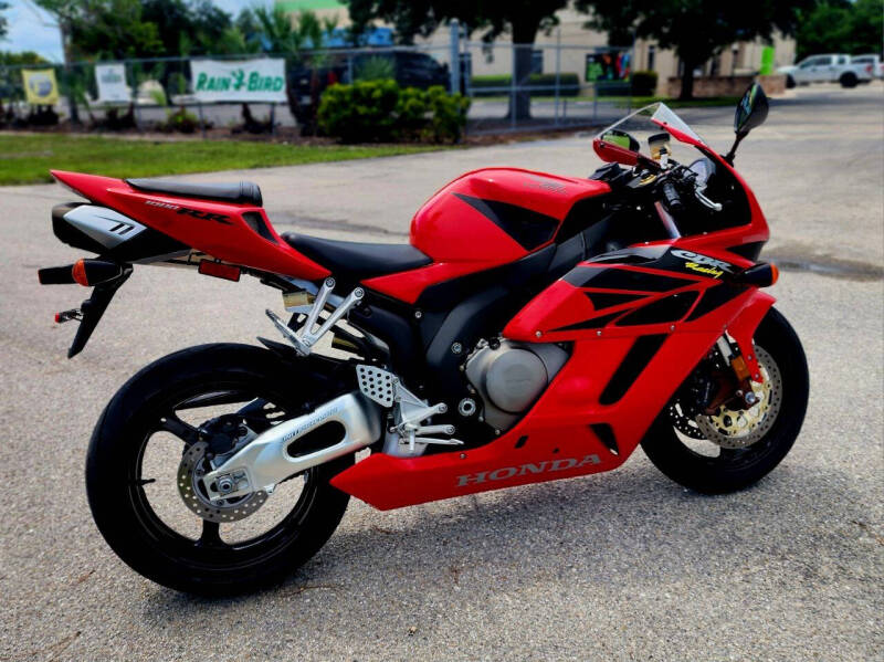 2005 Honda CBR1000RR