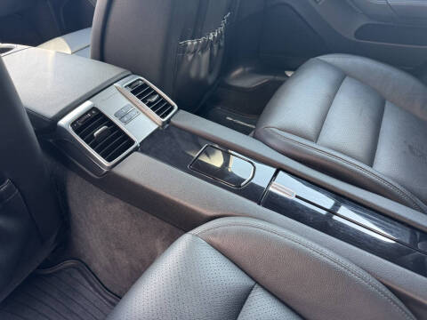 2015 Porsche Panamera S E-Hybrid