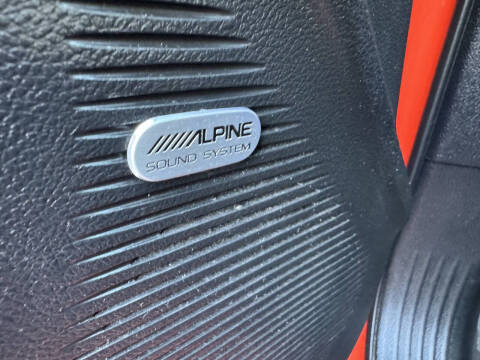 2017 Dodge Challenger SXT Plus