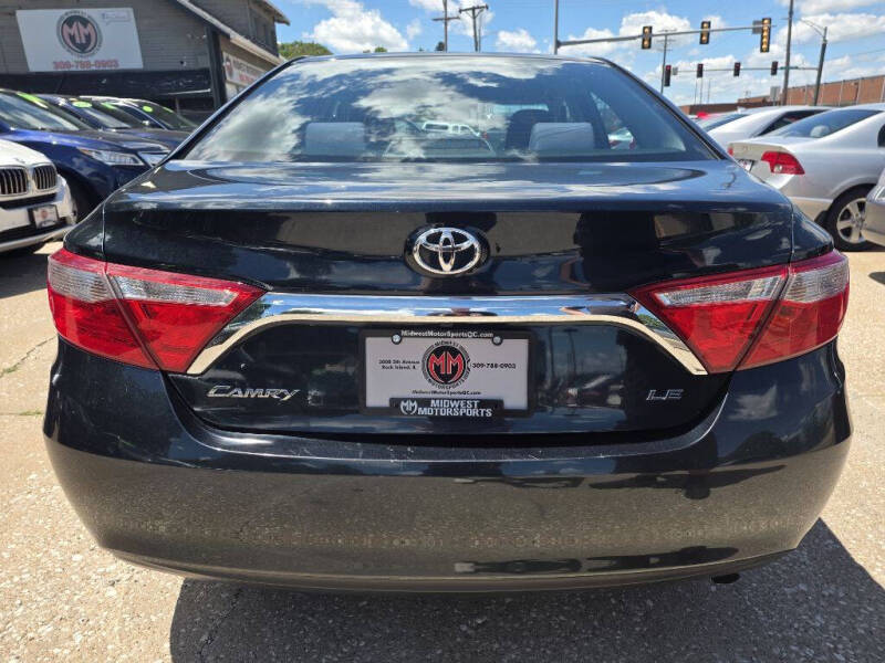 2016 Toyota Camry LE