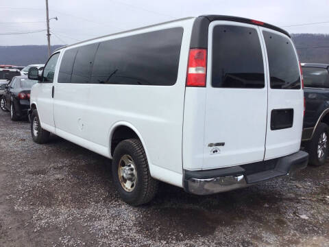 2017 Chevrolet Express LS 3500