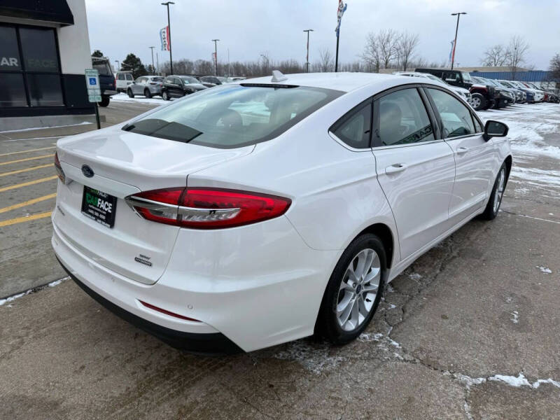 2020 Ford Fusion Hybrid SE