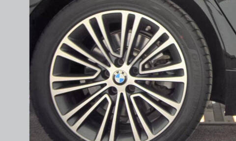 2018 BMW 5 Series 530i