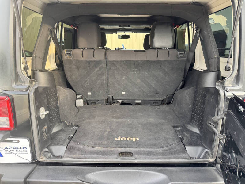 2015 Jeep Wrangler Unlimited Sport