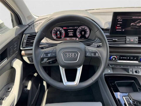 2025 Audi Q5 quattro S line Prem Plus 45 TFSI