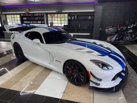 2016 Dodge Viper GTC