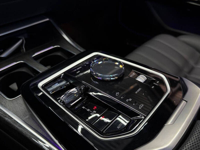 2024 BMW i7 xDrive60