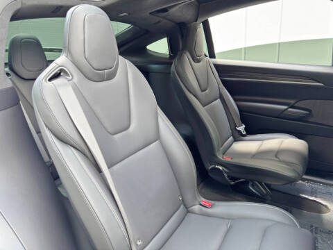 2022 Tesla Model X Plaid