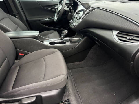 2023 Chevrolet Malibu LT