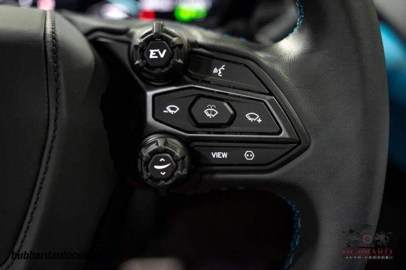 2025 Lamborghini Revuelto