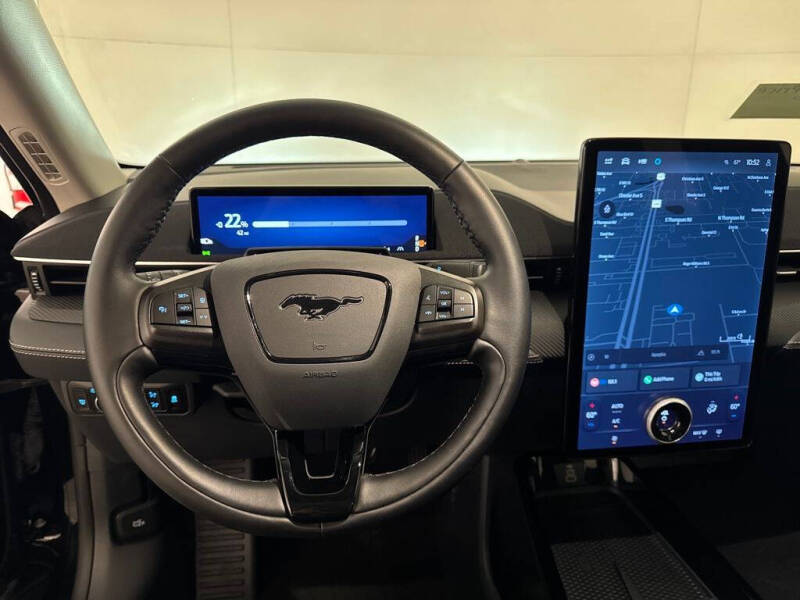 2025 Ford Mustang Mach-E Select