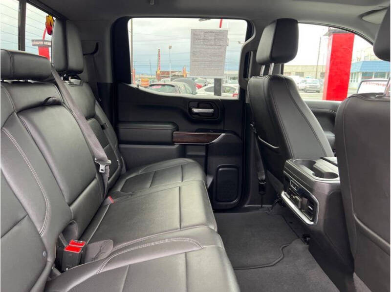 2019 GMC Sierra 1500 SLT photo 18