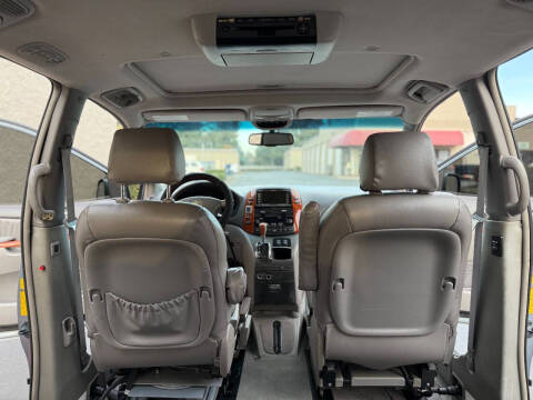 2008 Toyota Sienna XLE Limited