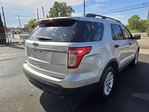 2015 Ford Explorer