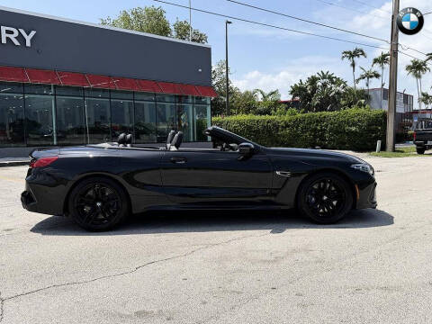 2020 BMW M8