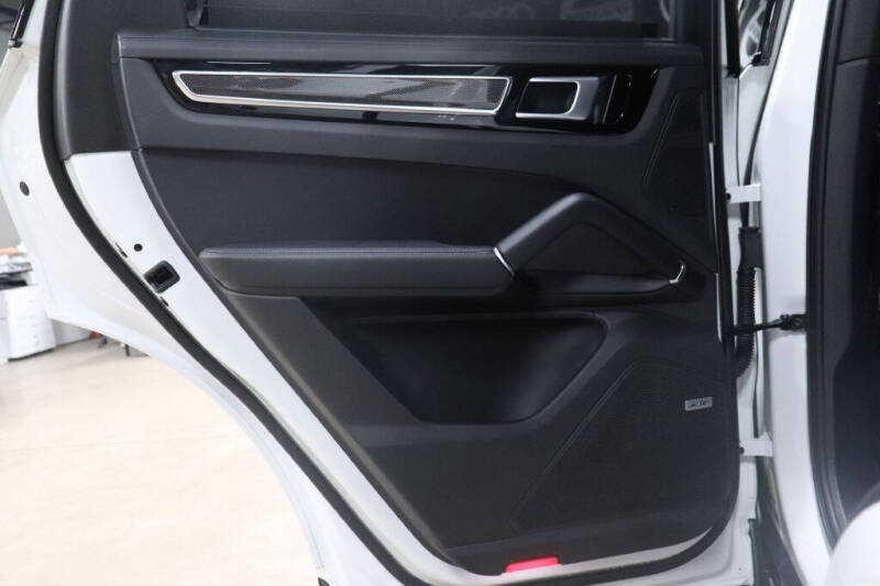 2019 Porsche Cayenne S