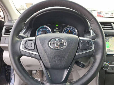 2016 Toyota Camry Hybrid XLE