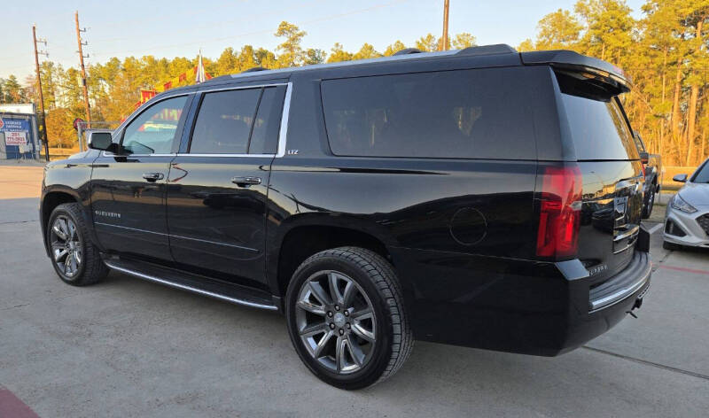 2015 Chevrolet Suburban LTZ photo 11