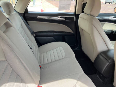 2020 Ford Fusion S