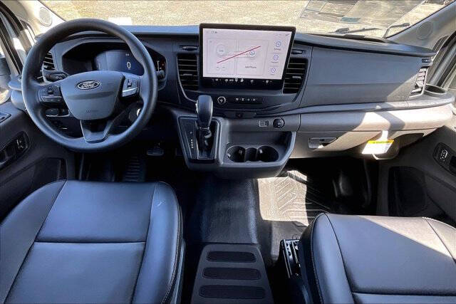2026 Ford Transit 250