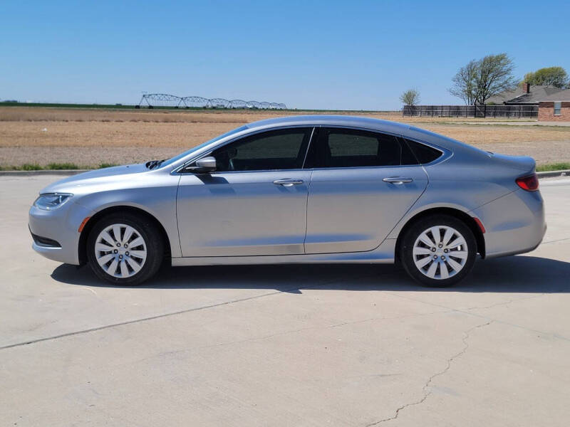 2015 Chrysler 200 LX
