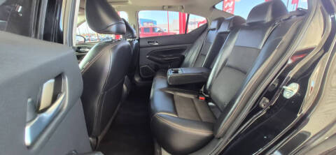 2022 Nissan Altima 2.0 SR