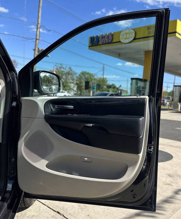 2014 Dodge Grand Caravan SXT