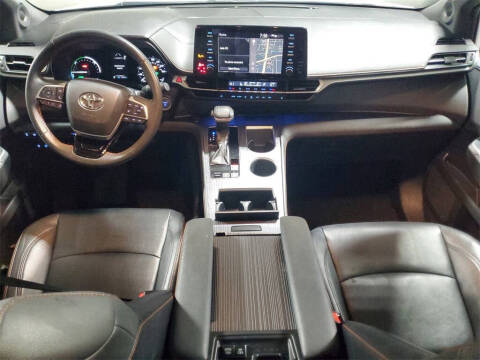 2021 Toyota Sienna XSE 7-Passenger