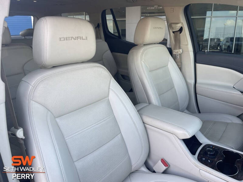 2021 GMC Acadia Denali