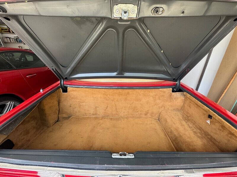 1984 Mercedes-Benz 380-Class 380 SL