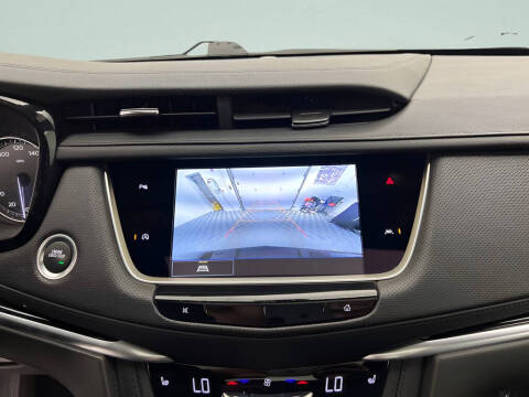 2024 Cadillac XT6 Luxury