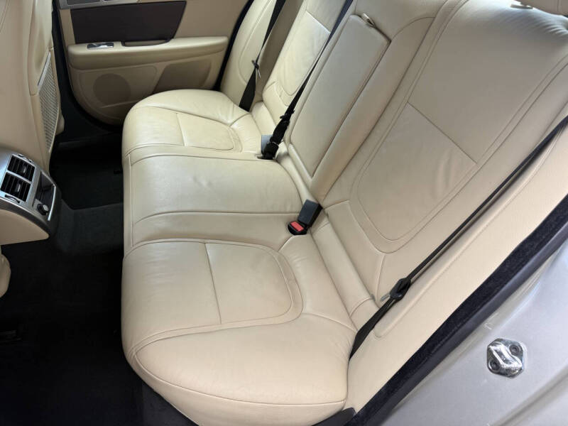 2013 Jaguar XF 2.0T