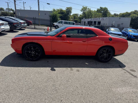 2020 Dodge Challenger SXT