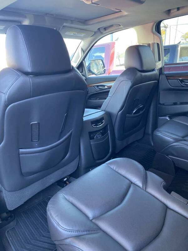 2020 Cadillac Escalade Premium Luxury