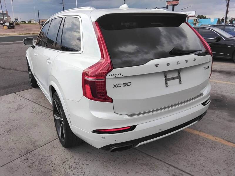 2016 Volvo XC90 T6 R-Design