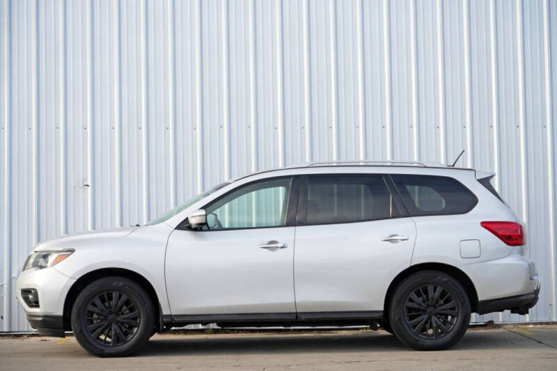 2018 Nissan Pathfinder S