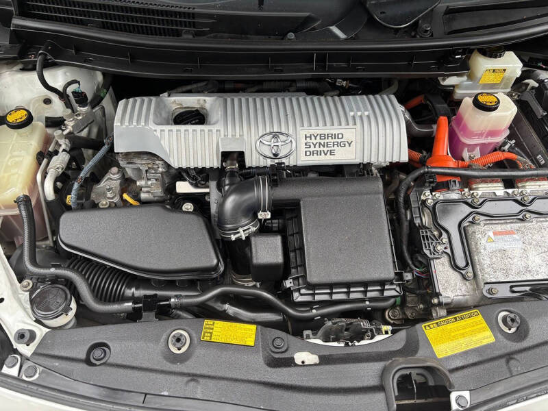 2010 Toyota Prius II