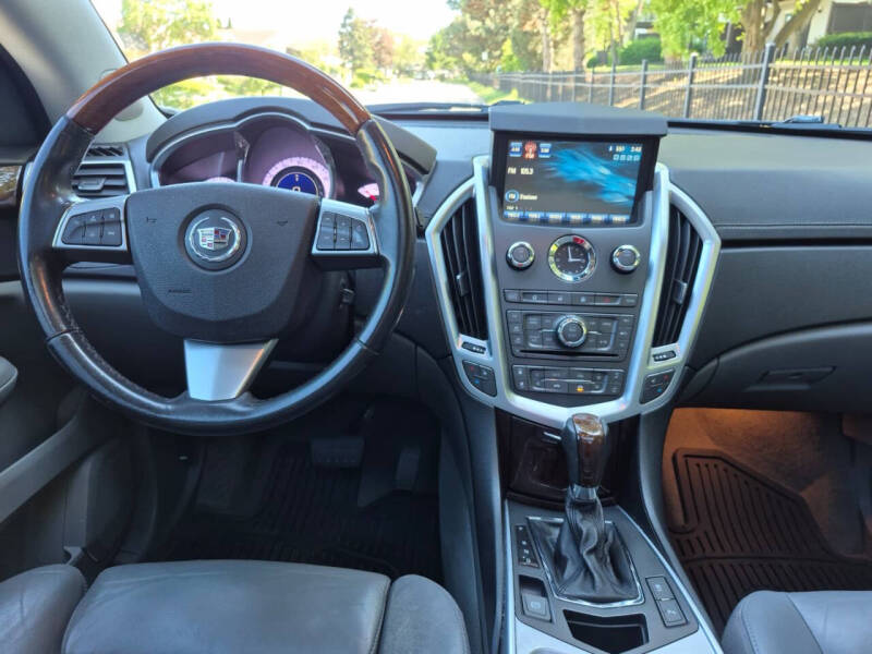 2010 Cadillac SRX Luxury Collection