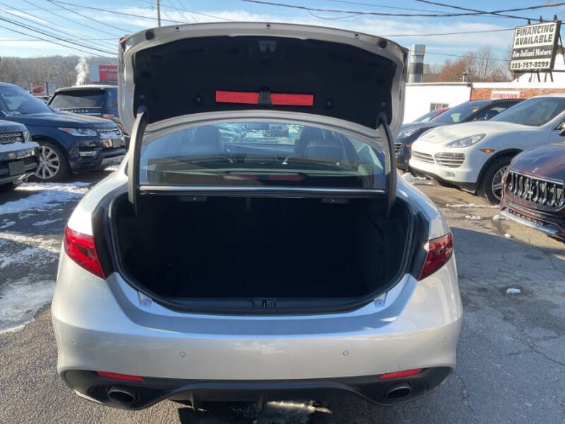 2018 Alfa Romeo Giulia Ti Sport