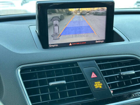 2016 Audi Q3 2.0T quattro Premium Plus