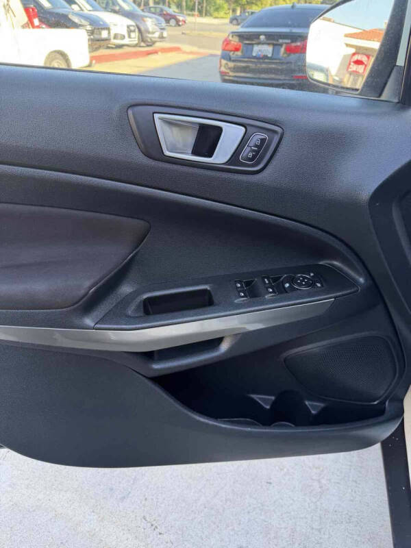 2018 Ford EcoSport SE