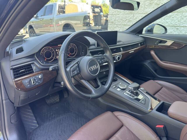 2017 Audi A4 2.0T quattro Prestige